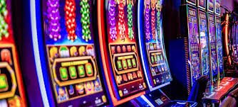 Tampilan permainan Blackjack di Wild Coaster puncak138 dengan opsi taruhan dan kartu dealer
